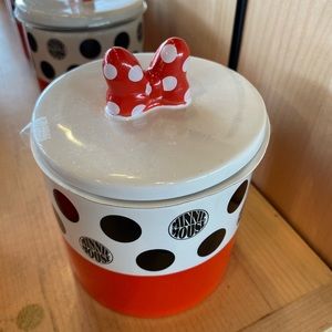 2024 Disney Parks Cotton Candy Scented Minnie Mouse Candle BNWT